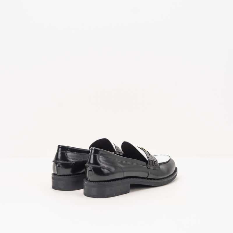 BRYAN STEPWISE - SHOE - 6201 BLACK AND WHITE
