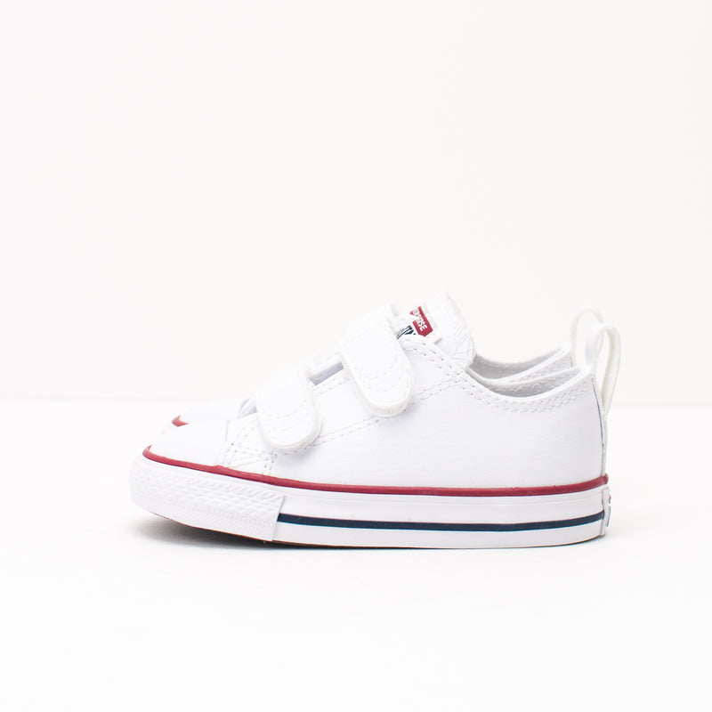 CONVERSE - KID'S SNEAKERS - 748653C CHUCK TAYLOR ALL STAR 2V OX WHITE