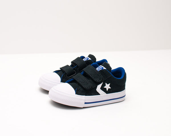 ZAPATILLA DE NENO E NENA - CONVERSE - 766953C STAR PLAYER 2V CANVAS OX BLACK RUSH BLUE WHITE