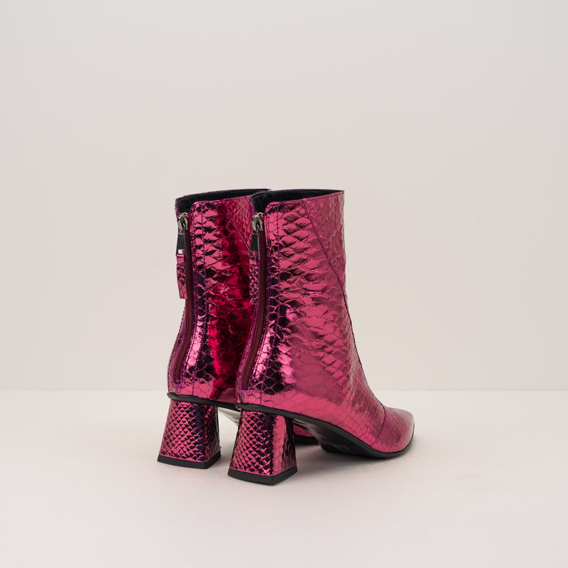 BOTIN - STRATEGIA - A5253 BANGKOK FRAGOLA