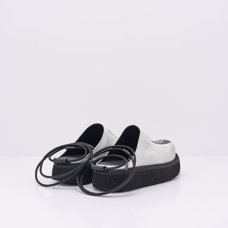 PURO SECRET - CLOGS -  DOUBLE TAKE CALF LEATHER WHITE HAND PAINT BLACK