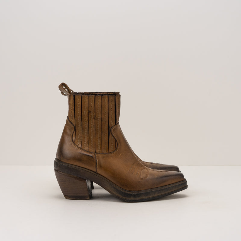 BOTIN - ELENA IACHI - E3105 WASH SAX SUGHERO