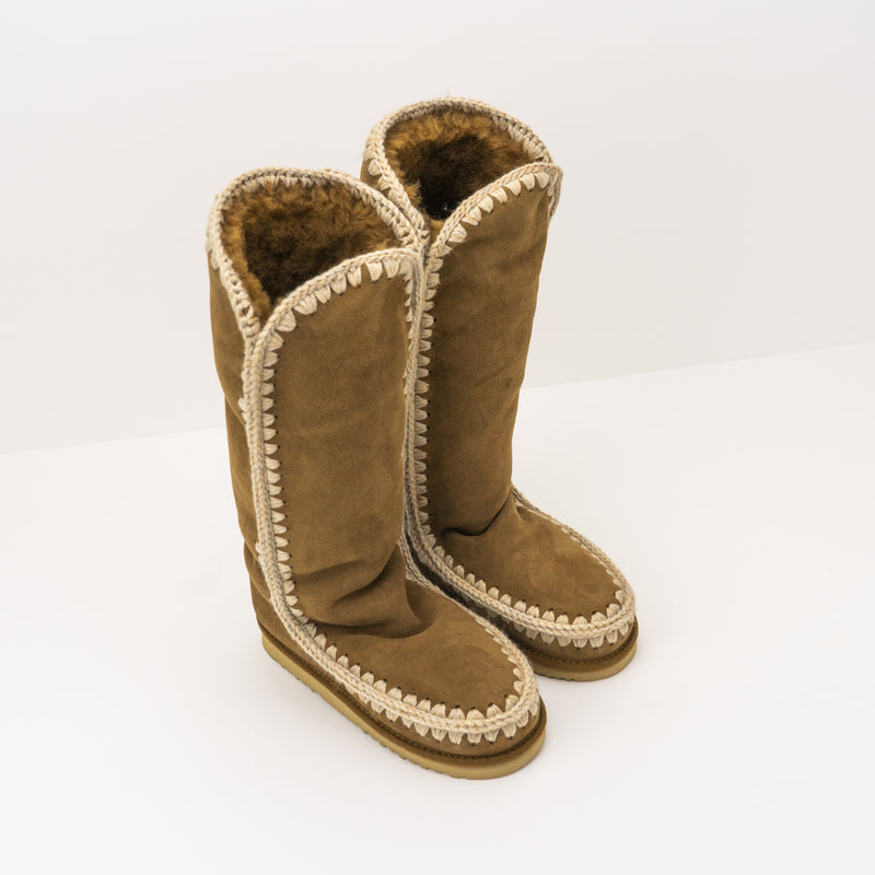  MOU -  BOOT - ESKIMO 40 COG 101002A