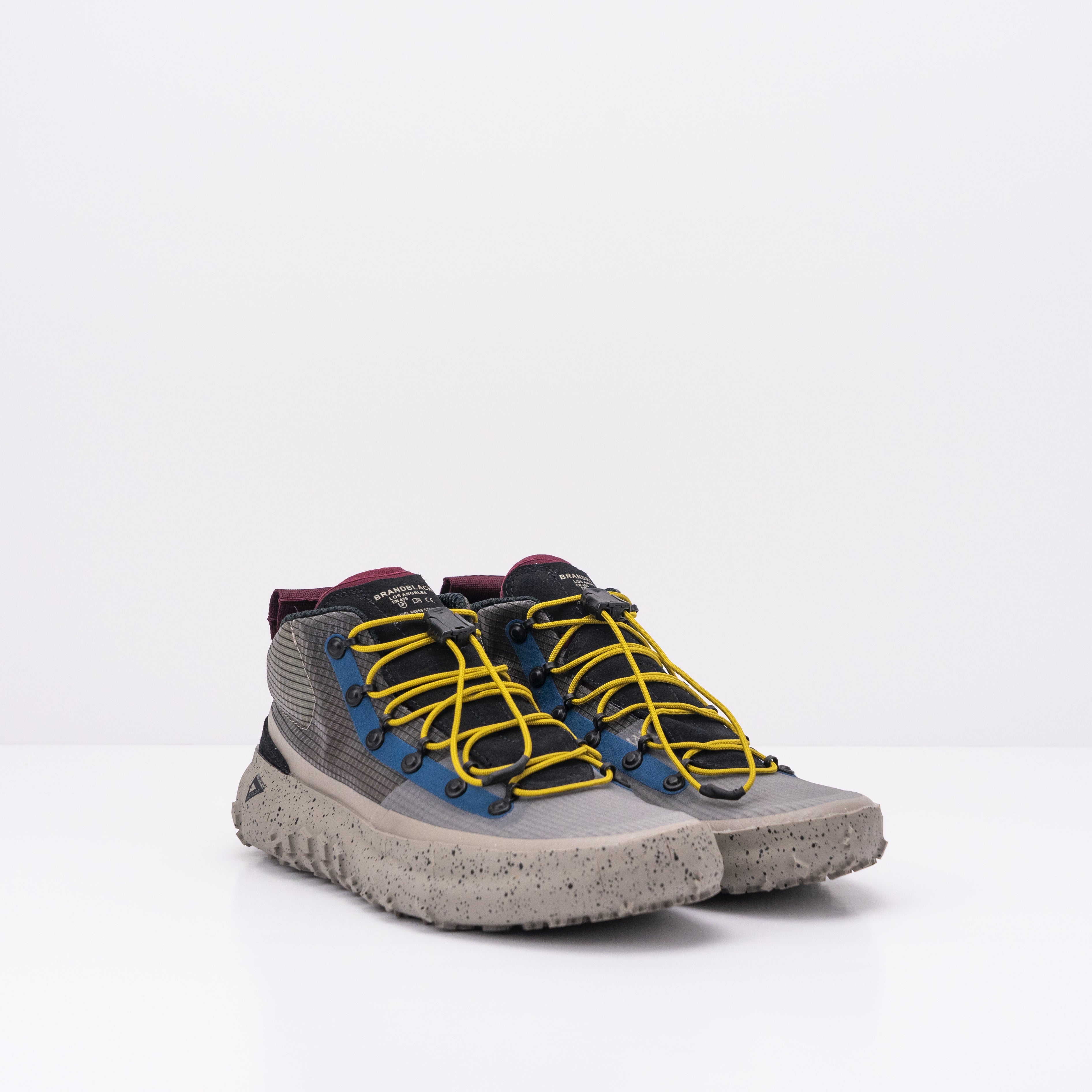 BRANDBLACK SNEAKERS | MOKSÍN – Tagged 