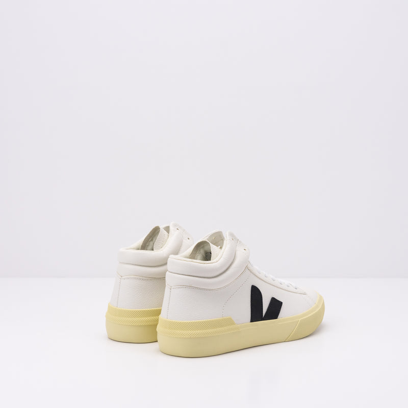 ZAPATILLA - VEJA - MINOTAUR CHROMEFREE LEATHER EXTRA WHITE BLACK BUTTER TR052929