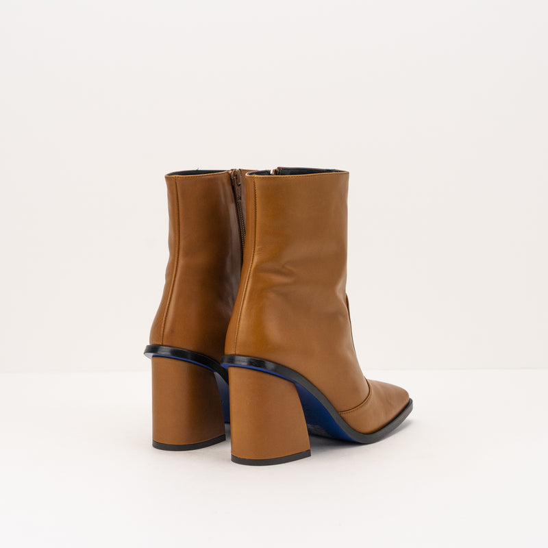 SEIALE - ANKLE BOOT - VENRES CAMEL