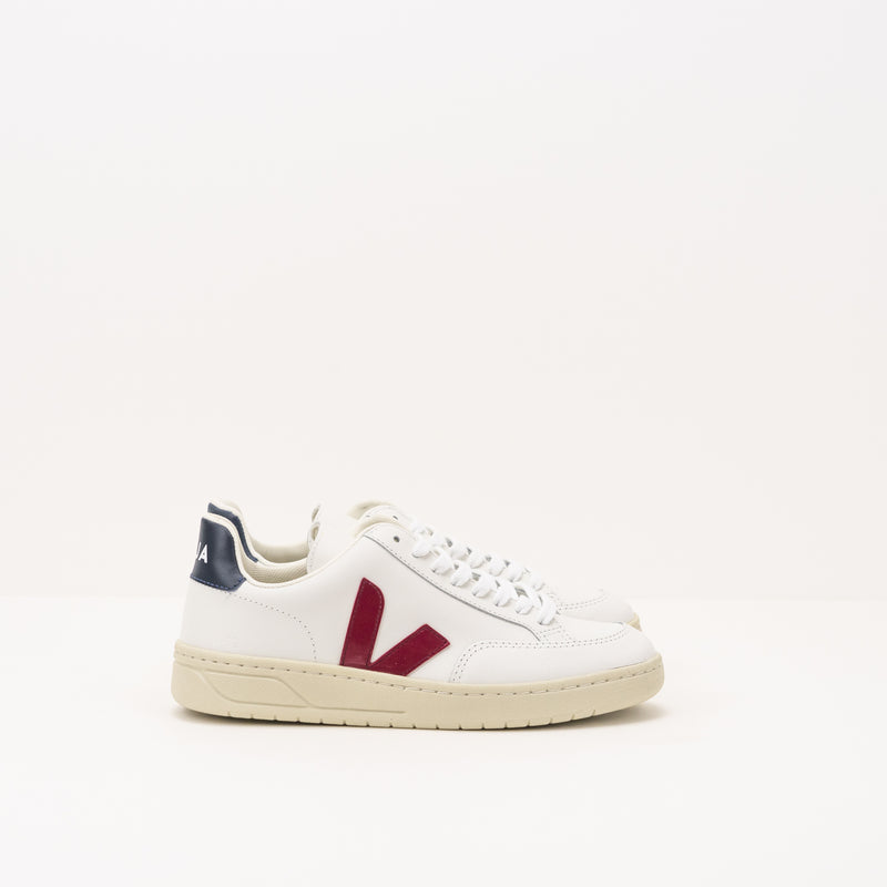 ZAPATILLA - VEJA - V-12 LEATHER EXTRA WHITE MARSALA NAUTICO XD021955