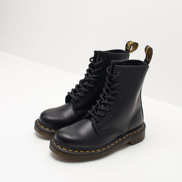 BOTA - DR. MARTENS - 1460 NEGRO SMOOTH 11822006