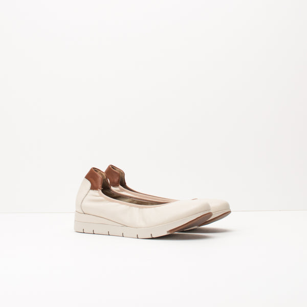  SHOE -SEIALE - FIBELA ICE WEDGE