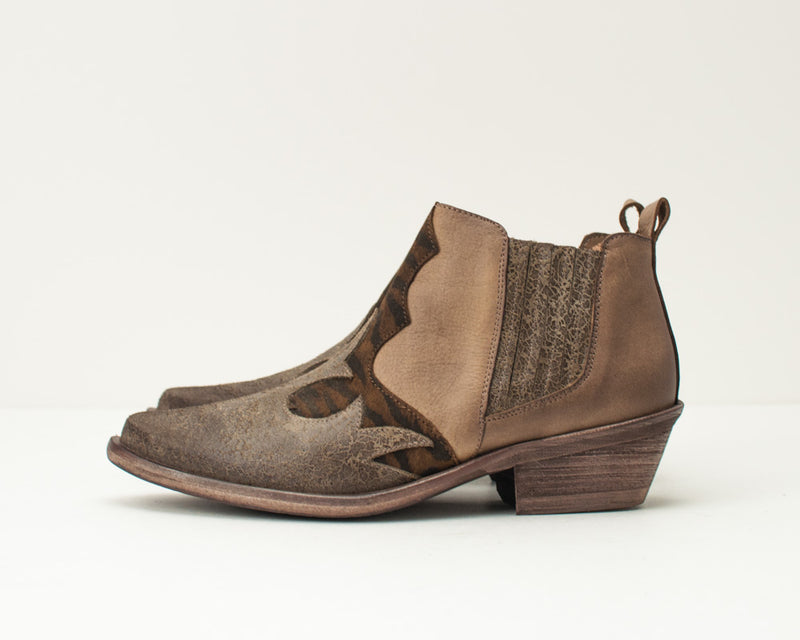 VERACRUZ - LOW HEEL LEATHER BOOTIES - TOMKO