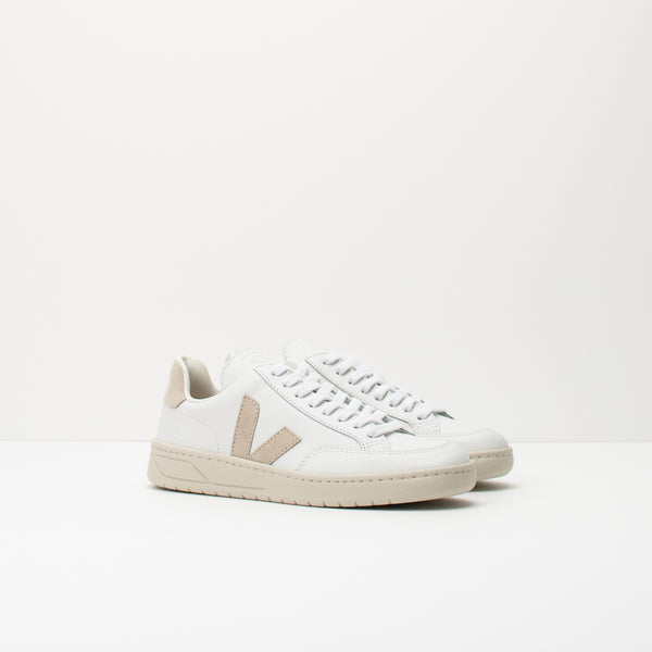 VEJA - SNEAKERS - V12 EXTRA WHITE SABLE XD022335