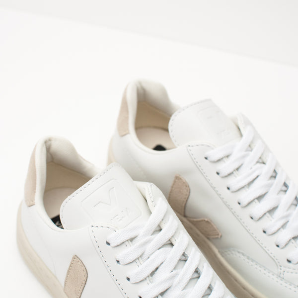 ZAPATILLA - VEJA - V -12 EXTRA WHITE SABLE XD022335