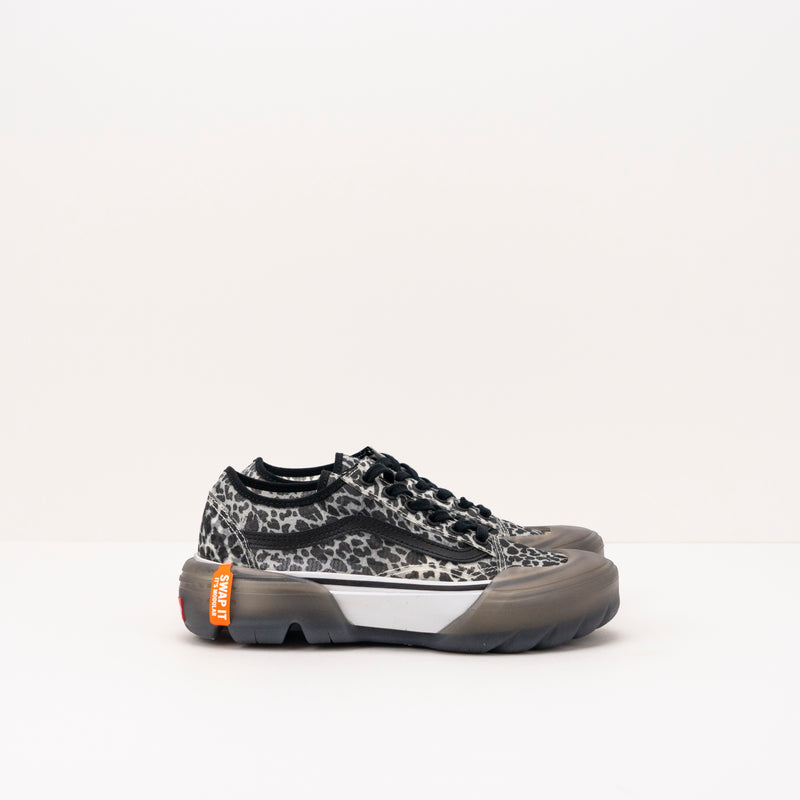 ZAPATILLA - VANS - DOTS OLD SKOOL TAPERED VN0A7Q5VAXK1-2