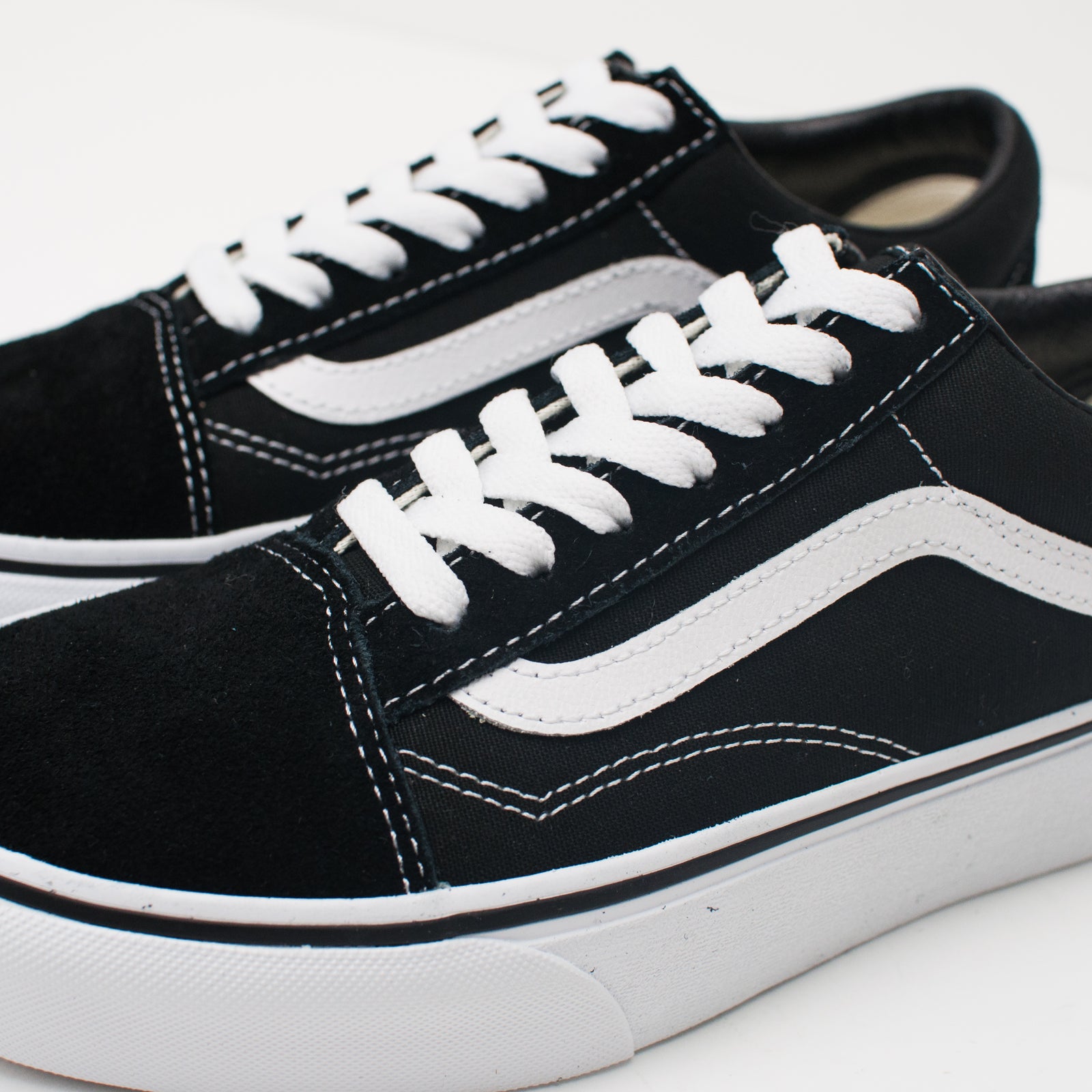 Zapatillas vans ua old skool platform black white vn0a3b3uy281