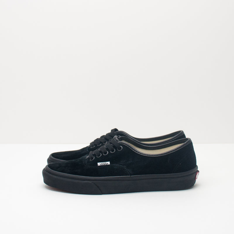 ZAPATILLA - VANS - VN0A2Z5I18L1 UA AUTHENTIC BLACK