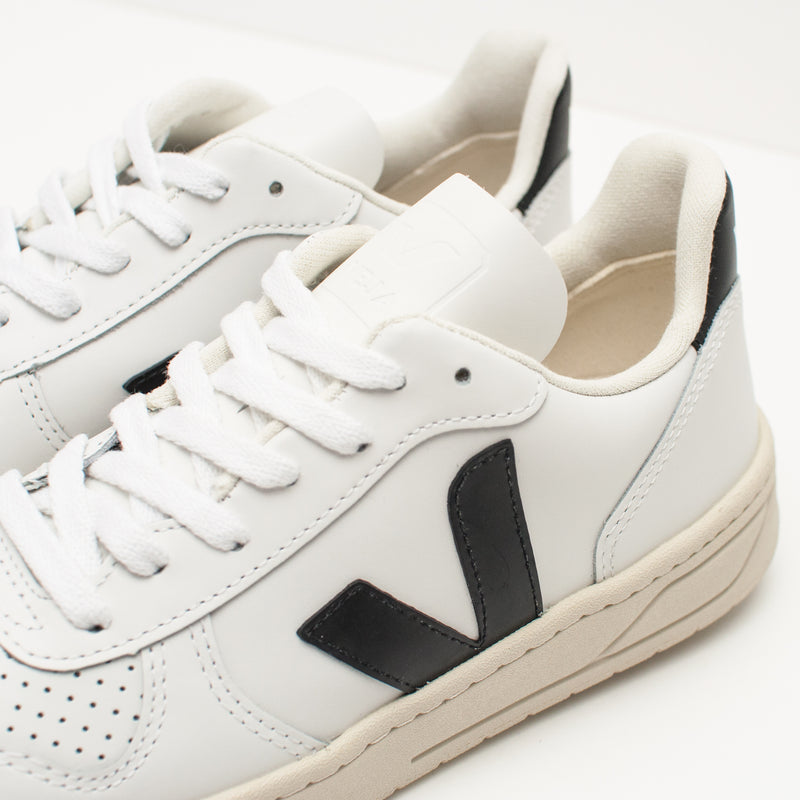 SNEAKERS VEJA V-10 LEATHER EXTRA WHITE BLACK VX020005